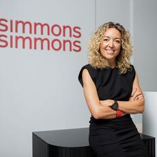 Simmons & Simmons Madrid fortalece su departamento de Dispute Resolution con la incorporación de Emma Morales como nueva socia